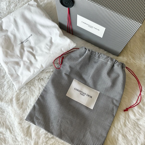 NEW Dior Bundle Houndstooth Gift Box Drawstring Pouch Bag Cosmetic Pillow - Picture 5 of 16